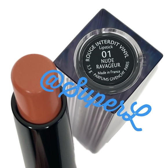 NEW Givenchy Rouge Interdit Vinyl Extreme Shine Lipstick 01 Nude Ravageur - Picture 1 of 10
